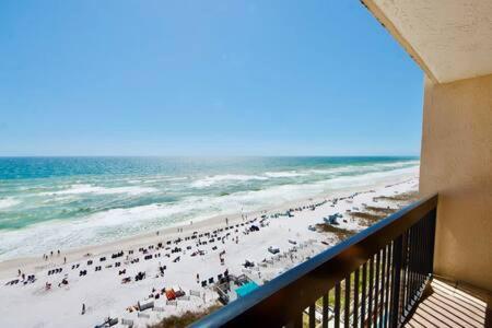 The Oyster By Brightwild-Beachfront Condo Destin Extérieur photo