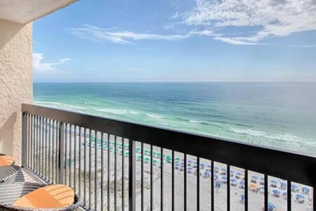 The Oyster By Brightwild-Beachfront Condo Destin Extérieur photo