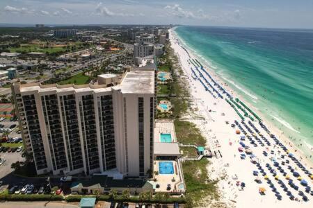 The Oyster By Brightwild-Beachfront Condo Destin Extérieur photo